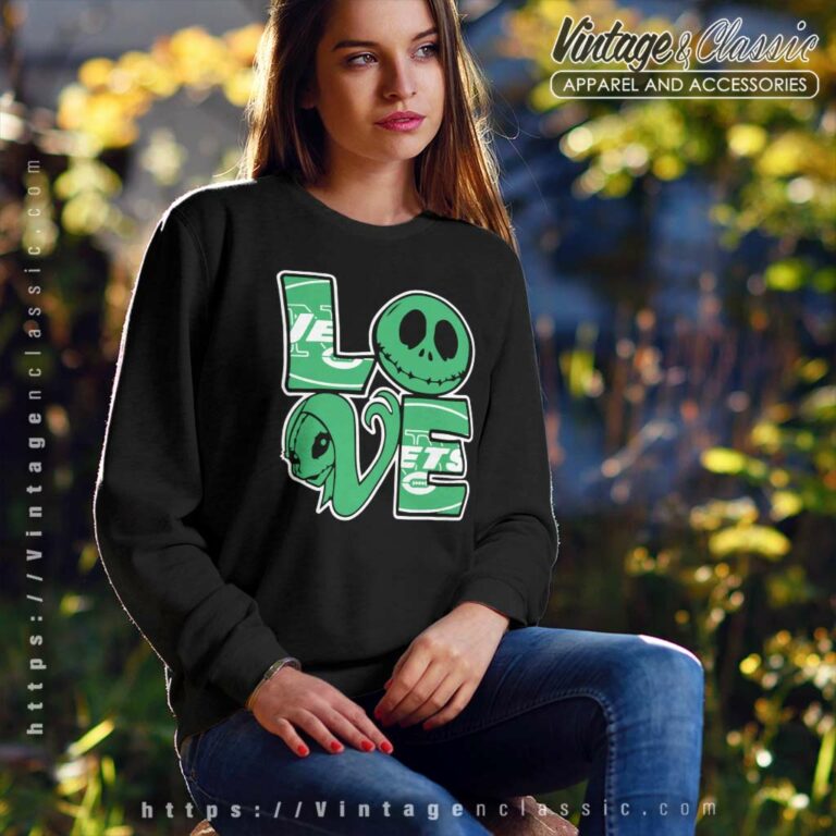 Jack Skellington And Sally Love New York Jets Sweatshirt Jack Skellington And Sally Love New York Jets Sweatshirt