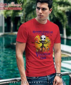 Jack Skellington Nothing Scares Me Im A Minesota Vikings Fan Halloween T Shirt