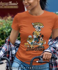 Jacksonville Jaguars Cartoon Movie Donald Duck Mic Women TShirt