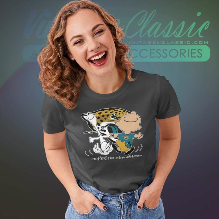 Jacksonville Jaguars Charlie Brown Snoopy Women TShirt Jacksonville Jaguars Charlie Brown Snoopy Women TShirt