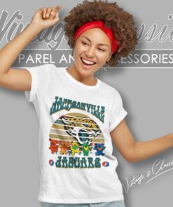 Jacksonville Jaguars Nfl Grateful Dancing Bears Retro Women T Shirt