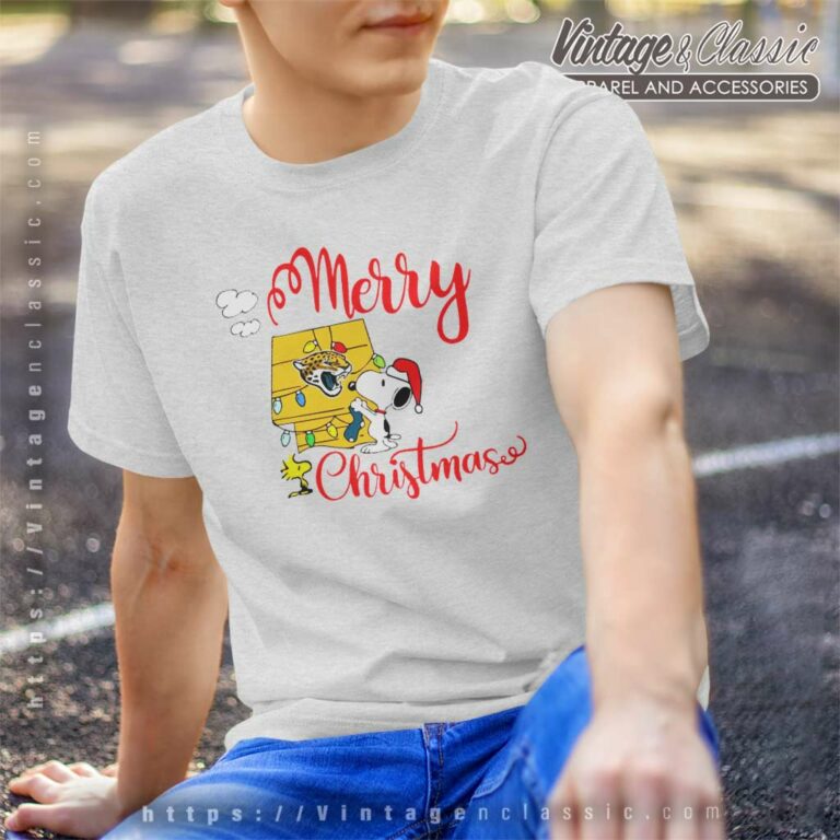 Jacksonville Jaguars Snoopy Merry Christmas Nfl T Shirt Jacksonville Jaguars Snoopy Merry Christmas Nfl T Shirt