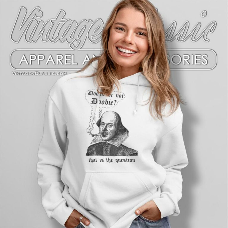 Jacob Elordi Wearing Doobie Or Not Doobie That Is The Question Hoodie Jacob Elordi Wearing Doobie Or Not Doobie That Is The Question Hoodie