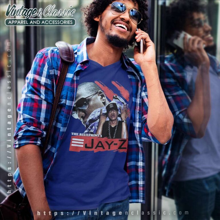 Jay Z The Blueprint 3 Tour 2010 V Neck TShirt Jay Z The Blueprint 3 Tour 2010 V Neck TShirt