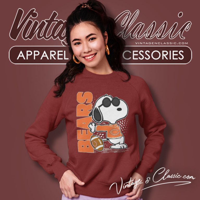 Joe Cool Snoopy Chicago Bears Sweatshirt Joe Cool Snoopy Chicago Bears Sweatshirt