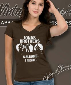 Jonas Brothers 5 Albums 1 Night V Neck TShirt