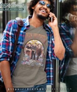 Jonas Brothers Shirt Five Albums One Night 5 Jonas Brothers Shirt Five Albums One Night V Neck TShirt