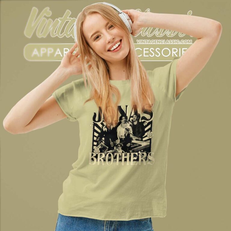 Jonas Brothers Vintage Graphic Shirt Women TShirt Jonas Brothers Vintage Graphic Shirt Women TShirt