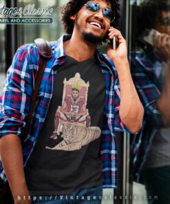 Jordan Travis Tiger King Shirt Qb Jordan Travis 13 V Neck TShirt