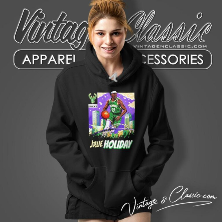 Jrue Holiday Skyline Milwaukee Bucks Hoodie Jrue Holiday Skyline Milwaukee Bucks Hoodie
