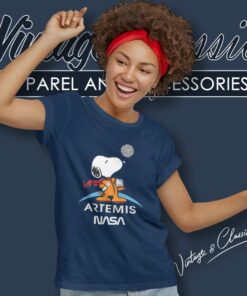 Jsc Snoopy Artemis Nasa Logo Women TShirt