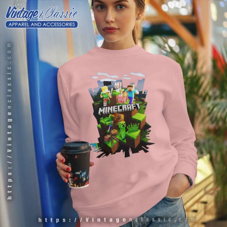 Juniors Minecraft Explore Team Sweatshirt Juniors Minecraft Explore Team Sweatshirt