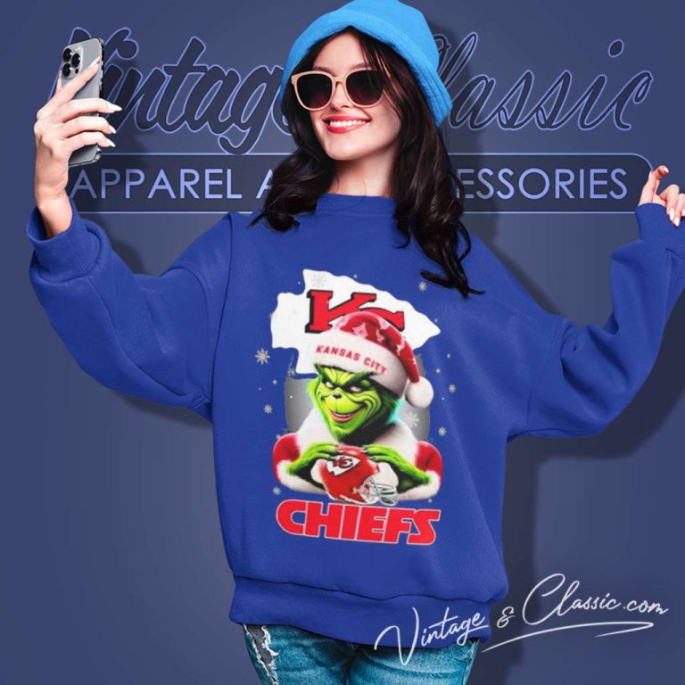 Kansas City Chiefs Santa Grinch Christmas Sweatshirt Kansas City Chiefs Santa Grinch Christmas Sweatshirt