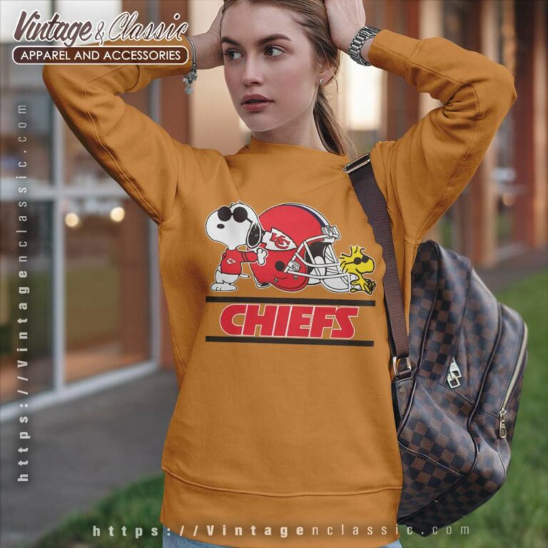 Kansas City Chiefs Snoopy And Woodstock Sweatshirt Kansas City Chiefs Snoopy And Woodstock Sweatshirt