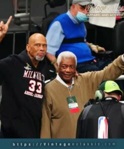 Kareem Abdul Jabbar Milwaukee Bucks Logo 33 Shirt