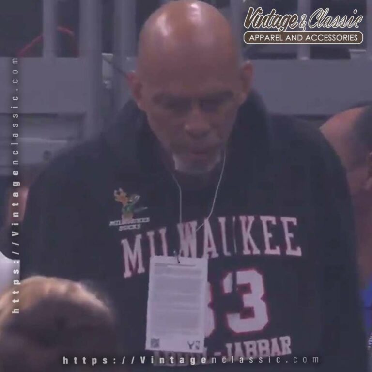 Kareem Abdul Jabbar Milwaukee Bucks Logo 33 Shirt Kareem Abdul Jabbar Milwaukee Bucks Logo 33 Shirt