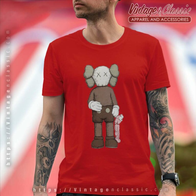 Kaws Shirt Uniqlo Kaws X Uniqlo Companion T Shirt Kaws Shirt Uniqlo Kaws X Uniqlo Companion T Shirt