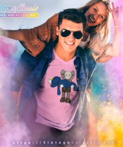 Kaws Tshirt Uniqlo Gone V Neck TShirt