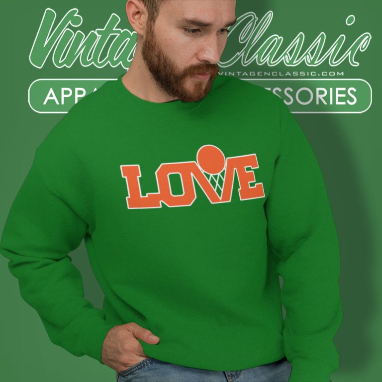 Kevin Love Cleveland Cavaliers Old School Sweatshirt Kevin Love Cleveland Cavaliers Old School Sweatshirt