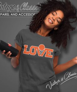 Kevin Love Cleveland Cavaliers Old School Women T Shirt