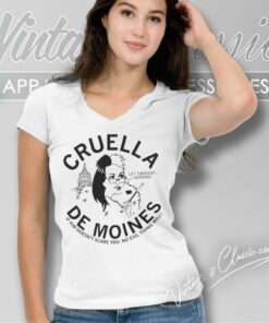 Kim Reynolds Cruella De Moines V Neck TShirt