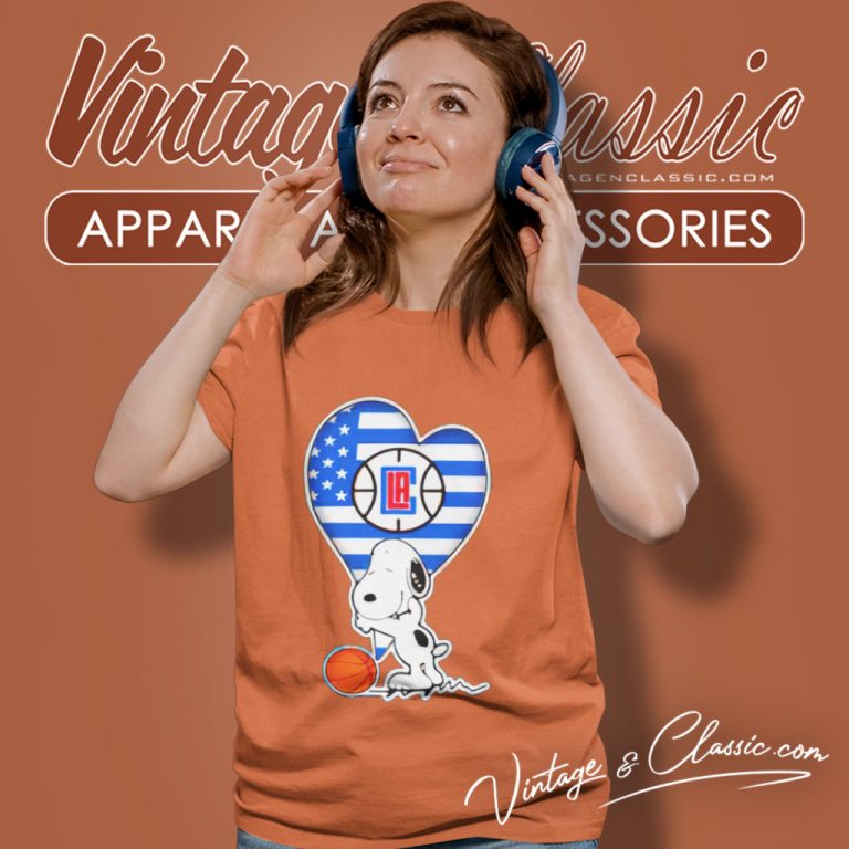 La Clippers Nba Basketball The Peanuts Movie Adorable Snoopy Women T Shirt La Clippers Nba Basketball The Peanuts Movie Adorable Snoopy Women T Shirt