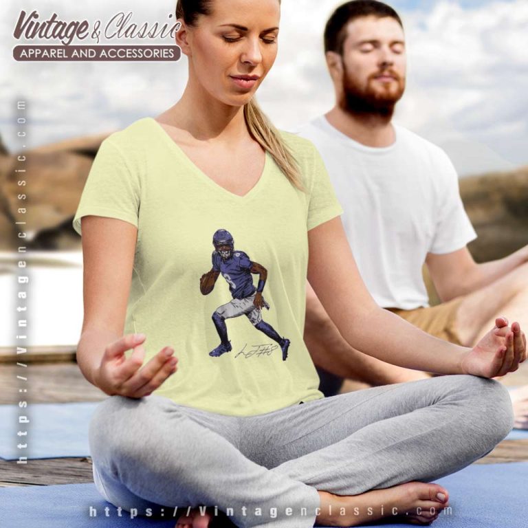 Lamar Jackson Superstar Pose Baltimore Ravens Signature V Neck TShirt Lamar Jackson Superstar Pose Baltimore Ravens Signature V Neck TShirt