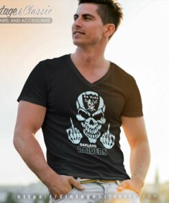 Las Vegas Raiders Skull Middle Finger V Neck TShirt