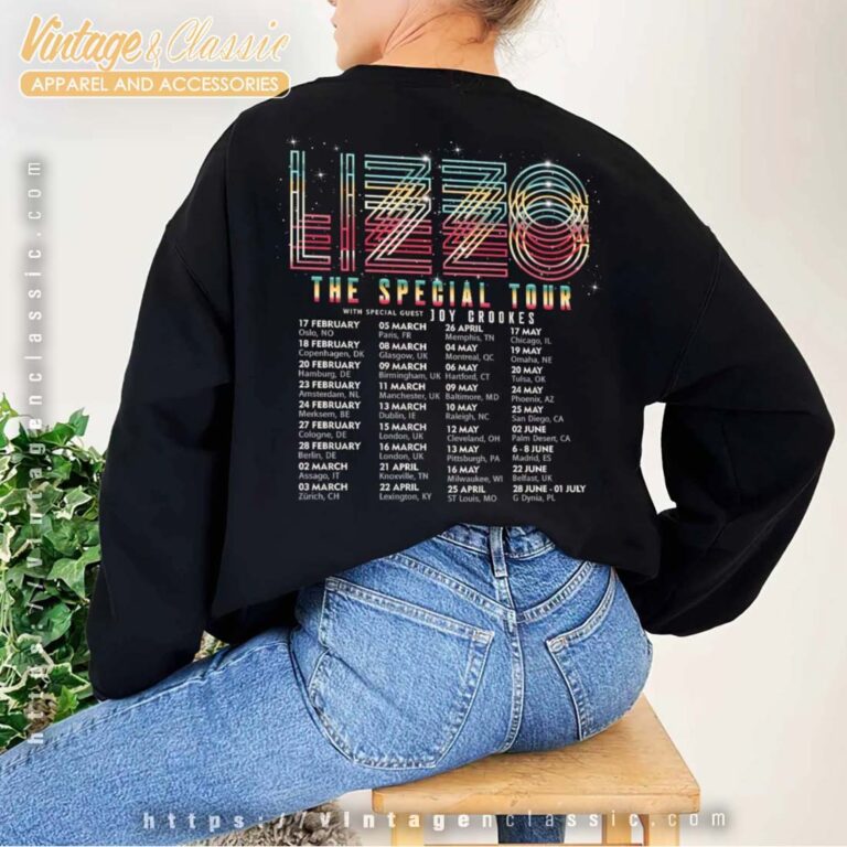 Lizzo Special World Tour Concert 2023 Sweatshirt back Lizzo Special World Tour Concert 2023 Sweatshirt back