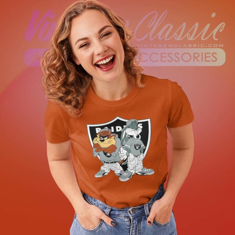Looney Tunes Bugs And Taz Las Vegas Raiders Women TShirt Looney Tunes Bugs And Taz Las Vegas Raiders Women TShirt