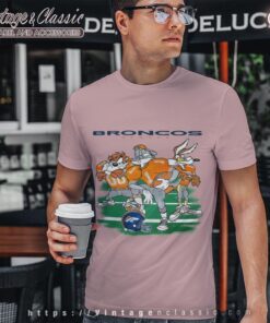 Looney Tunes Friends Denver Broncos Shirt T shirt