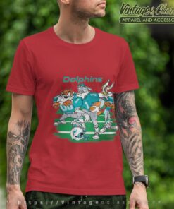 Looney Tunes Friends Miami Dolphins Shirt T shirt