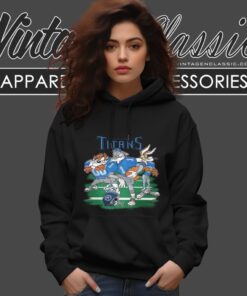 Looney Tunes Friends Tennessee Titans Shirt Hoodie