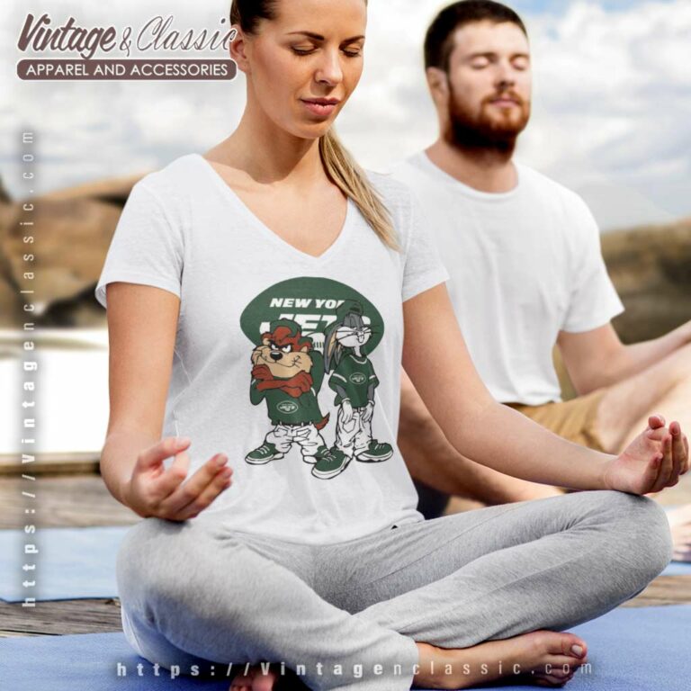 Looney Tunes Hip Hop New York Jets V Neck TShirt Looney Tunes Hip Hop New York Jets V Neck TShirt