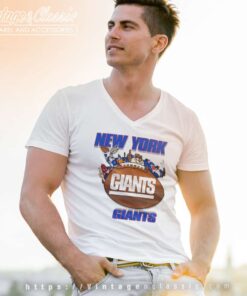 Looney Tunes Nfl New York Giants V Neck TShirt