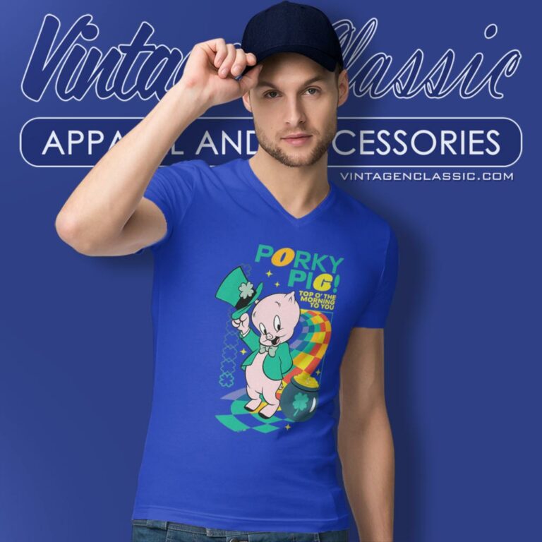Looney Tunes Porky Pig St Paddys Day V Neck TShirt Looney Tunes Porky Pig St Paddys Day V Neck TShirt
