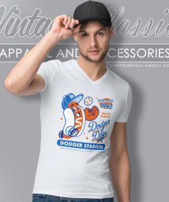 Los Angeles Dodger Dogs Dodgers Stadium Mlb V Neck TShirt