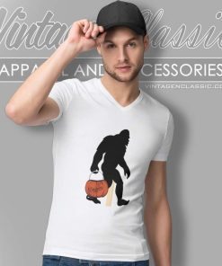 Los Angeles Dodgers Bigfoot Halloween V Neck TShirt