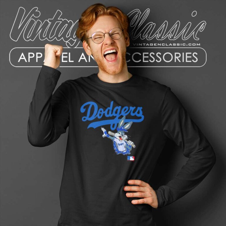 Los Angeles Dodgers Bugs Bunny Long Sleeve Tee Los Angeles Dodgers Bugs Bunny Long Sleeve Tee