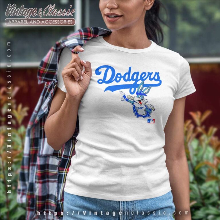 Los Angeles Dodgers Bugs Bunny Women TShirt Los Angeles Dodgers Bugs Bunny Women TShirt
