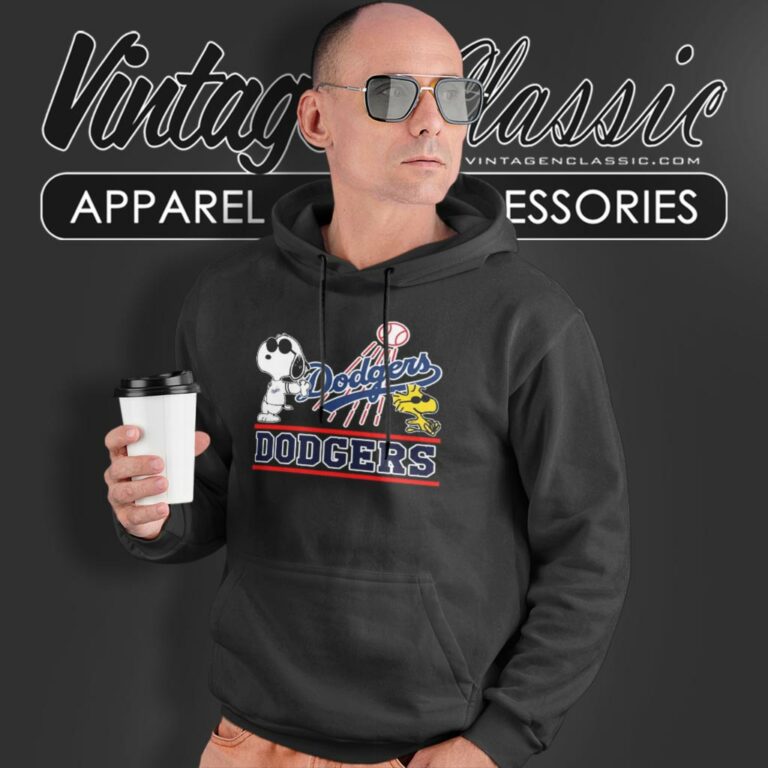 Los Angeles Dodgers Snoopy Woodstock Baseball Hoodie Los Angeles Dodgers Snoopy Woodstock Baseball Hoodie