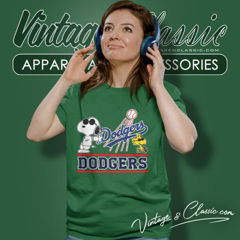 Los Angeles Dodgers Snoopy Woodstock Baseball Women T Shirt Los Angeles Dodgers Snoopy Woodstock Baseball Women T Shirt