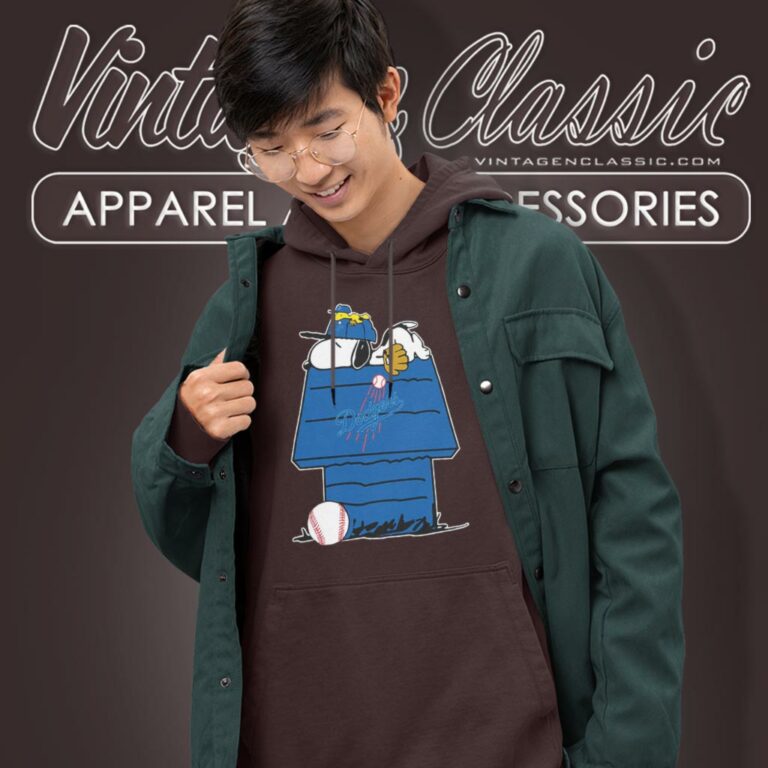 Los Angeles Dodgers Snoopy Woodstock Resting Together Hoodie Los Angeles Dodgers Snoopy Woodstock Resting Together Hoodie