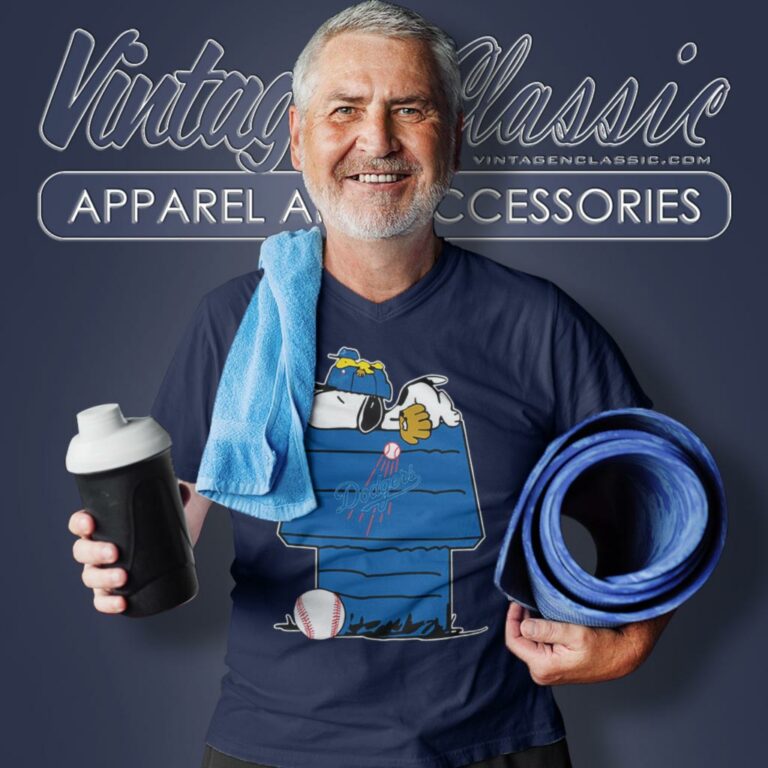 Los Angeles Dodgers Snoopy Woodstock Resting Together V Neck TShirt Los Angeles Dodgers Snoopy Woodstock Resting Together V Neck TShirt