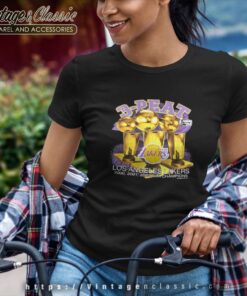 Los Angeles Lakers 3 Peat Champions 2002 Women TShirt