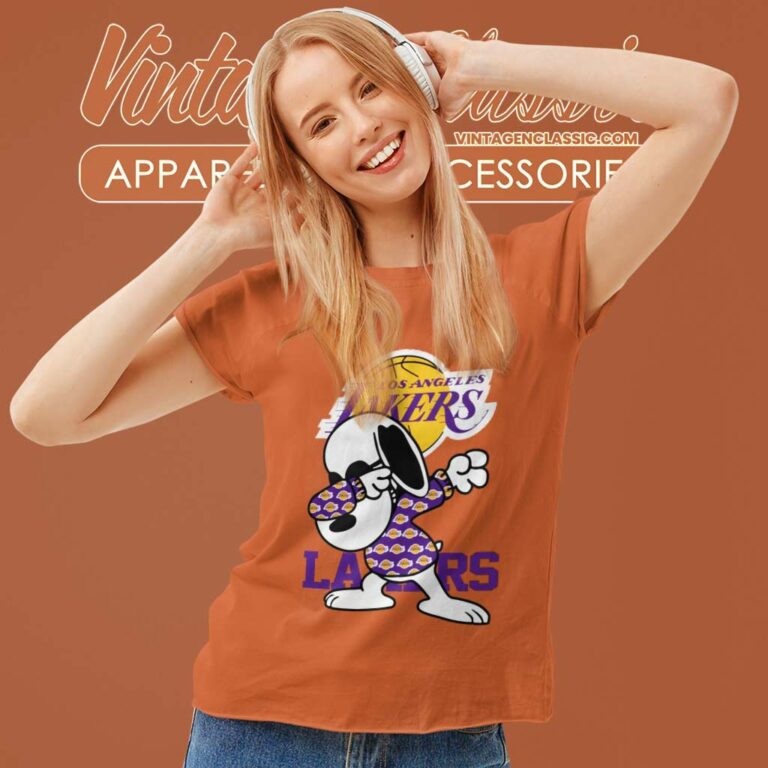 Los Angeles Lakers Snoopy Dabbing Women TShirt Los Angeles Lakers Snoopy Dabbing Women TShirt