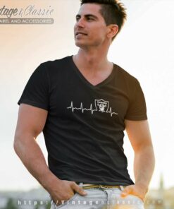 Los Angeles Raiders Logo Heartbeat V Neck TShirt