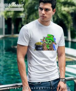 Lucky Irish Baby Yoda St Patricks Day Tshirt