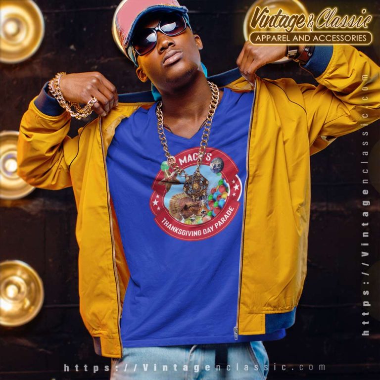 Macys Thanksgiving Day Parade V Neck TShirt Macys Thanksgiving Day Parade V Neck TShirt