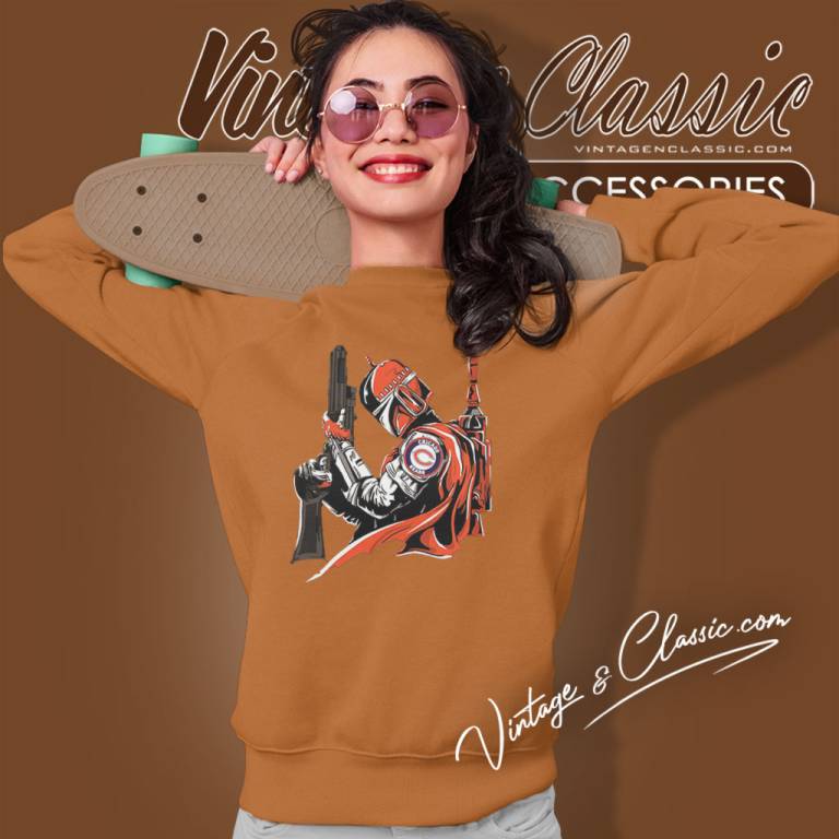 Mandalorian Chicago Bears Sweatshirt Mandalorian Chicago Bears Sweatshirt